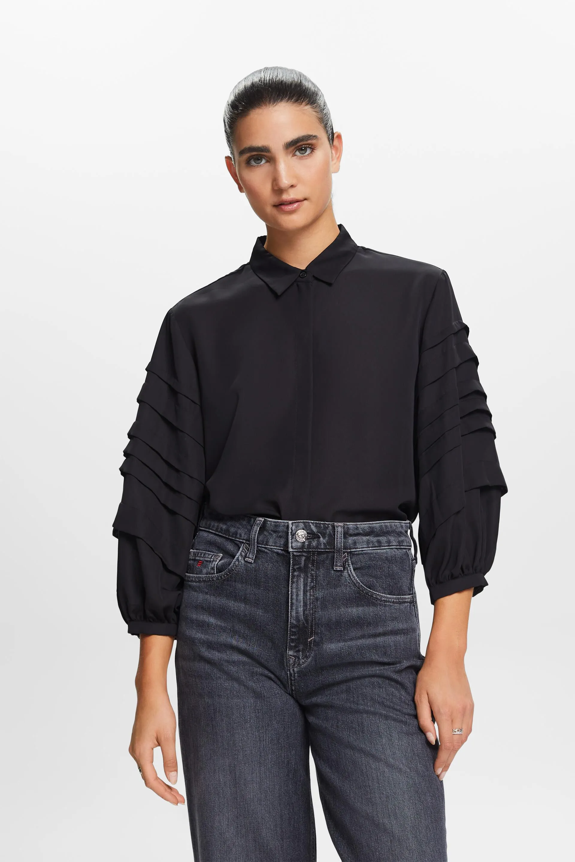 Pleated shirt blouse