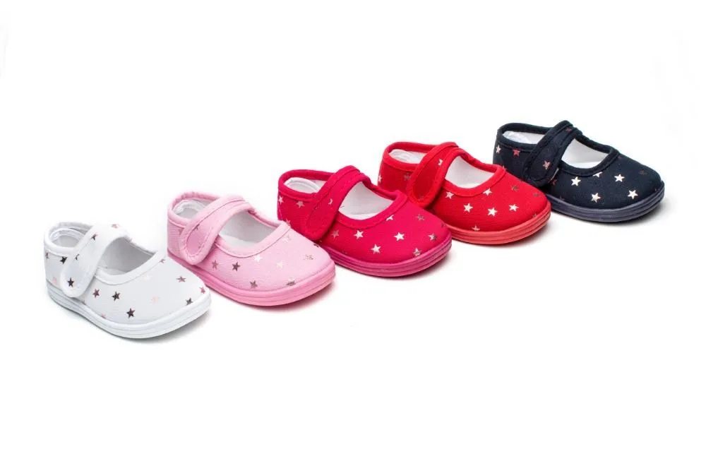 Red canvas stars sneakers