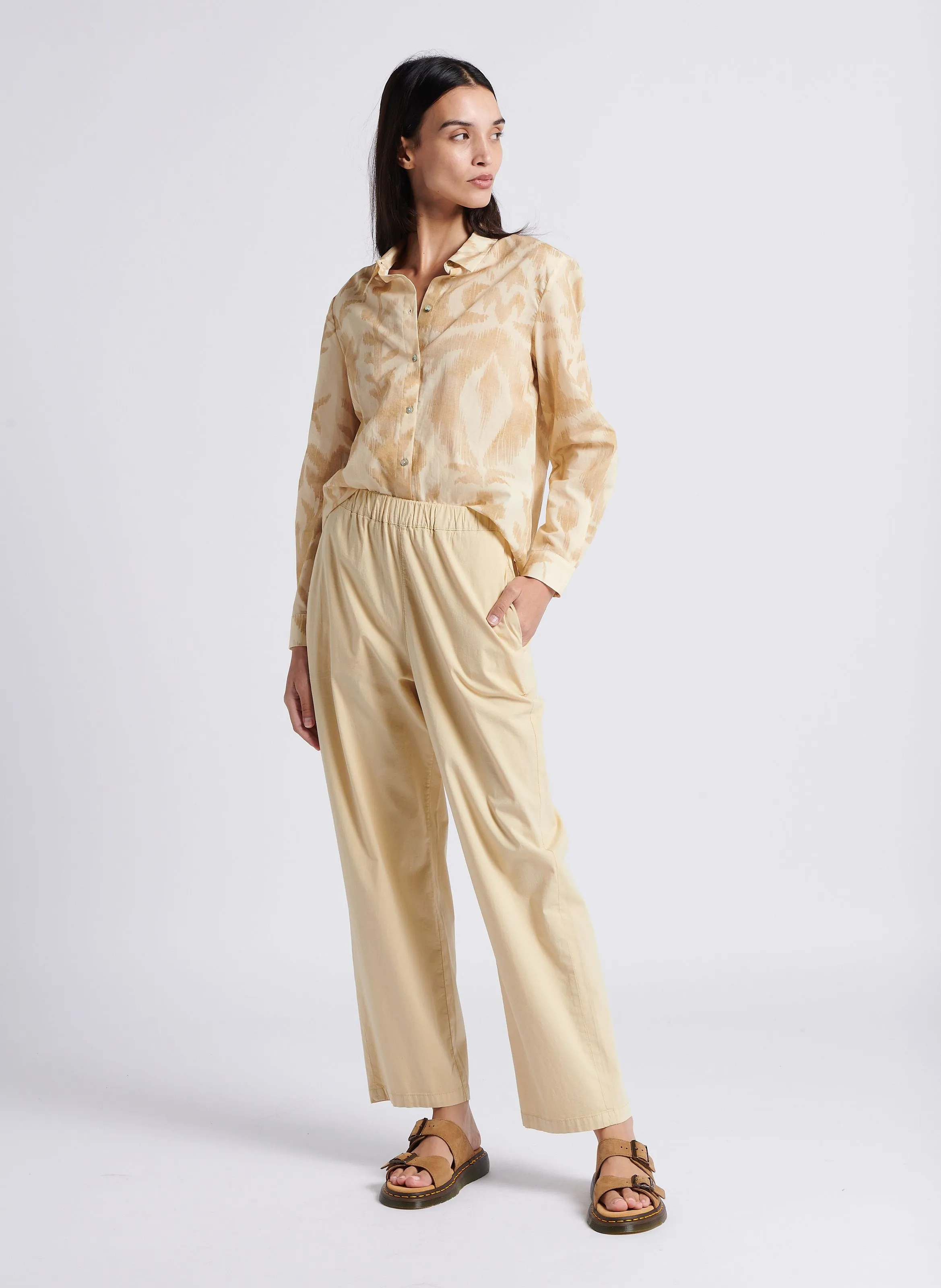REIKO CAPRI  PANTALóN PARACAíDAS DE MEZCLA DE ALGODóN EN BEIGE