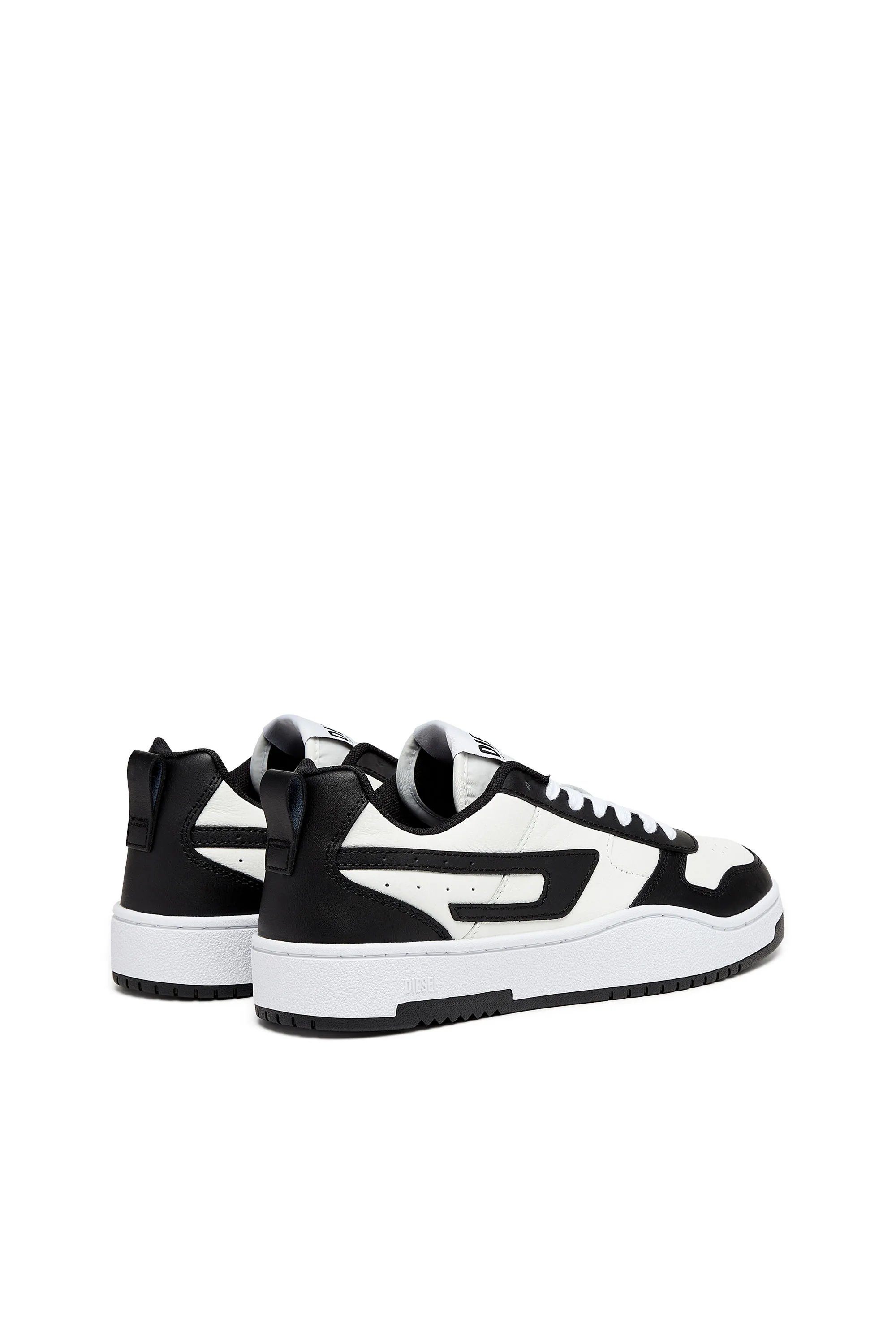 Ukiyo V2 Low Sneakers