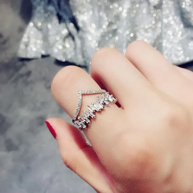 Shining Exaggeration Full Diamond Adjustable Open Ring
