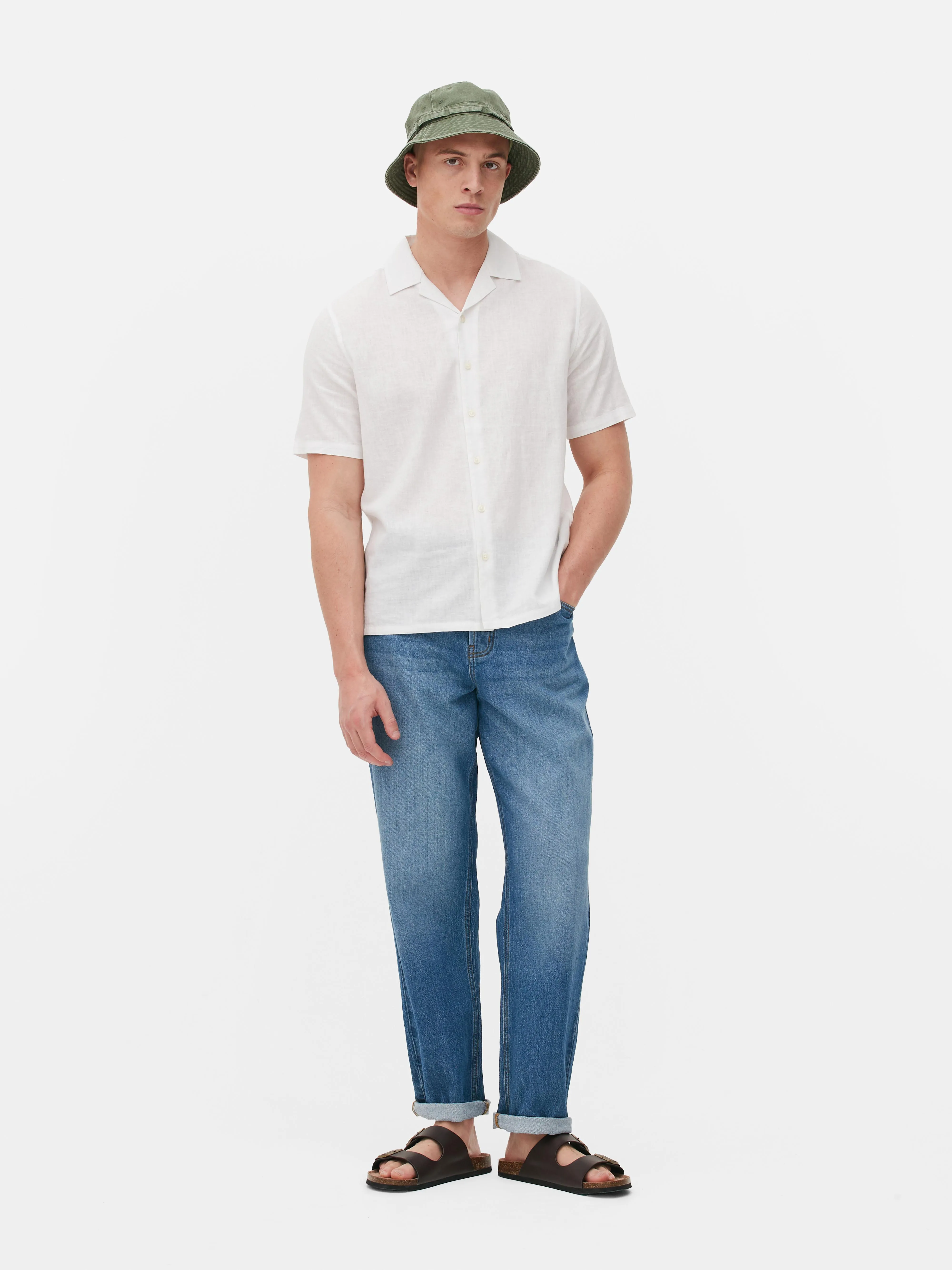 SHORTSLEEVE BUTTONUP SHIRT