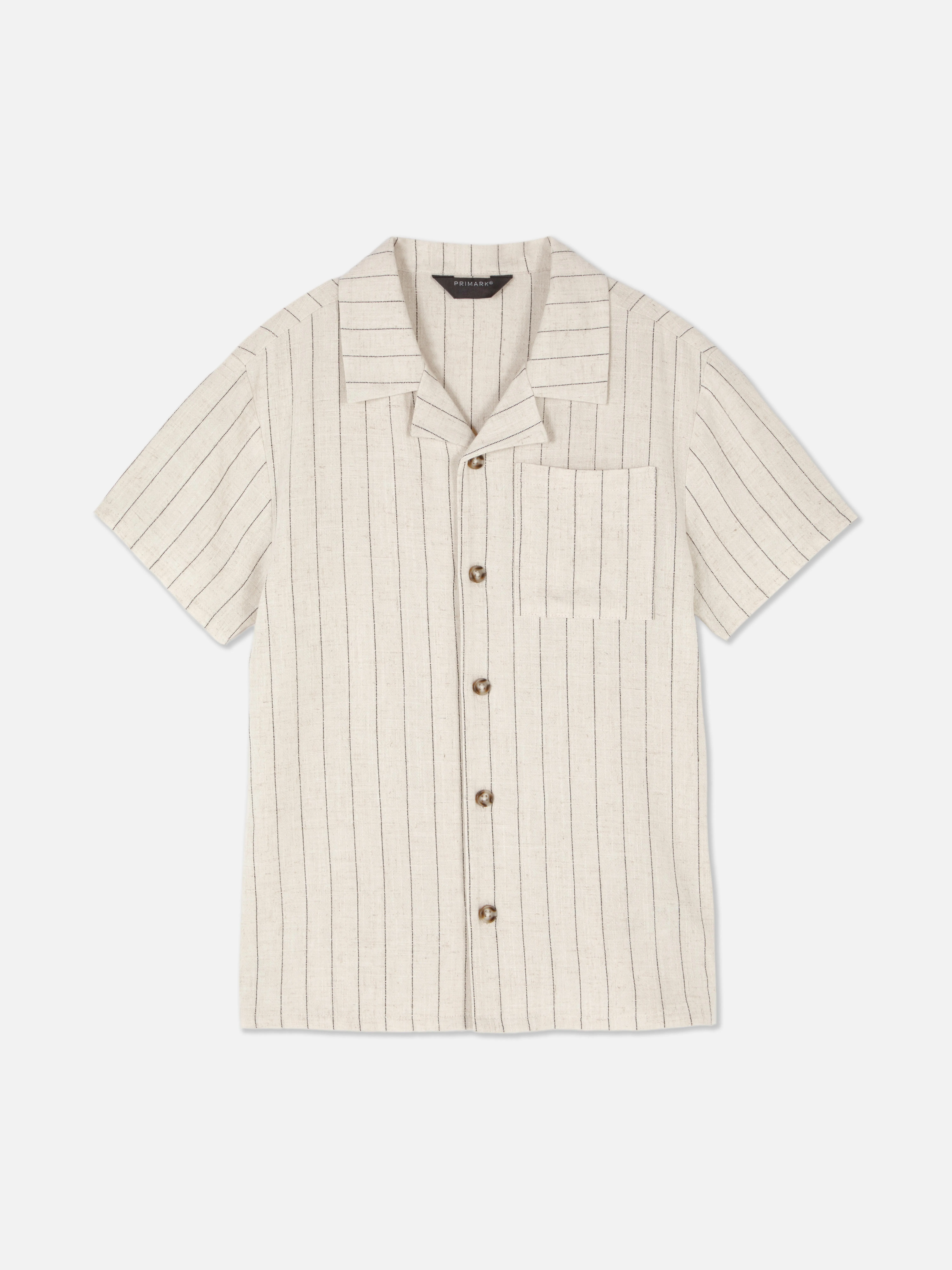 SHORTSLEEVED STRIPED SHIRT.