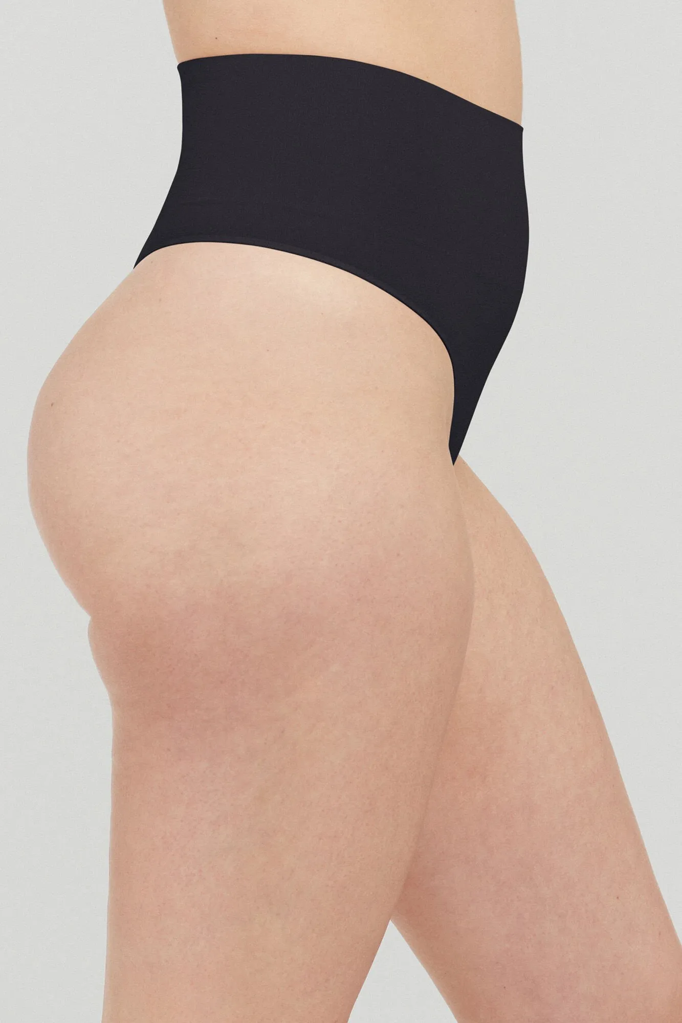SPANX RECYCLED NYLON HIGHWAISTED SHAPING TANGA