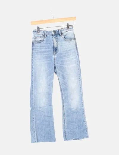 Stradivarius Cropped Flare Jeans