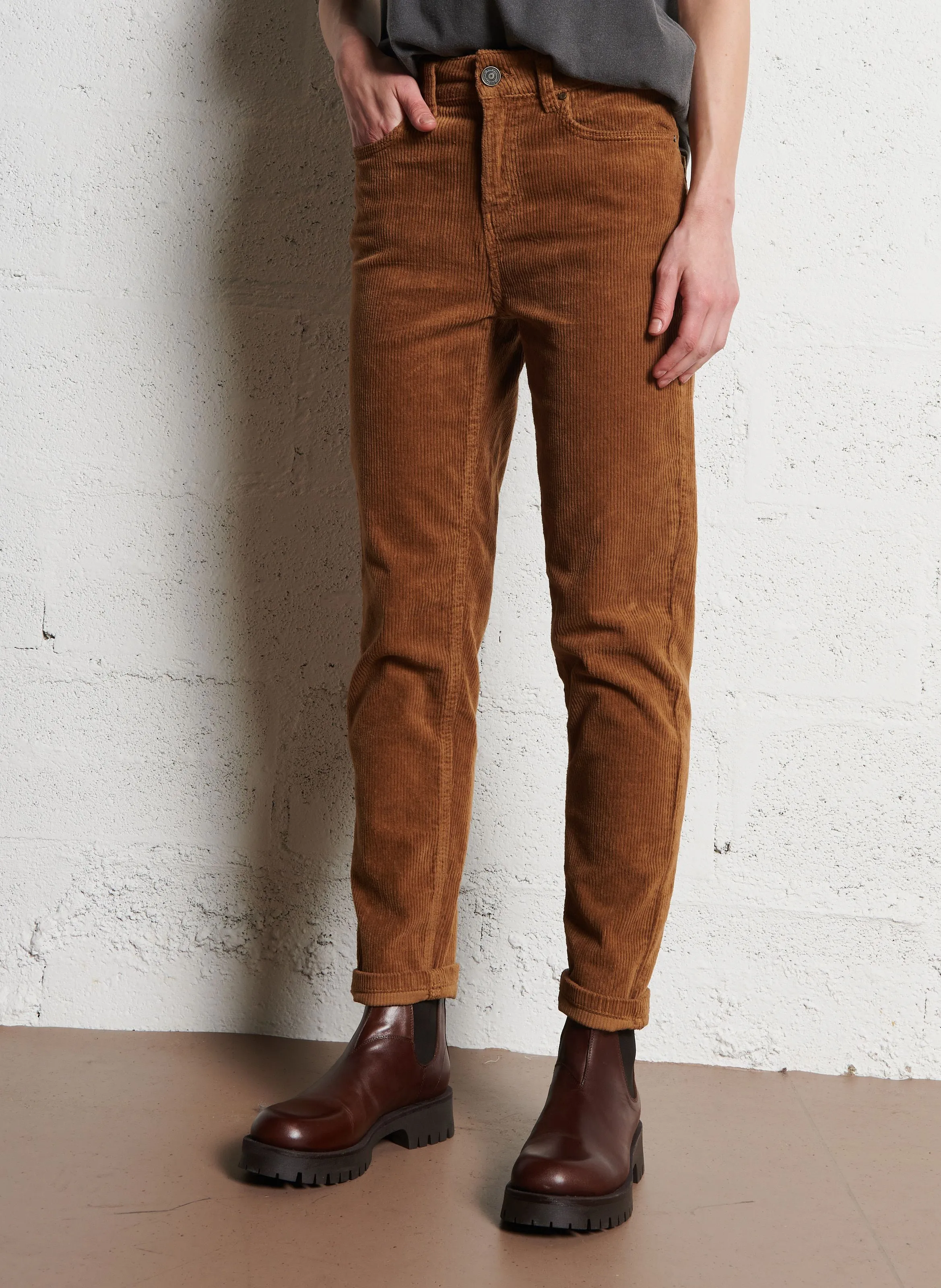 SUD EXPRESS PAVLINA  PANTALóN RECTO DE PANA DE ALGODóN ELáSTICO EN MARRON