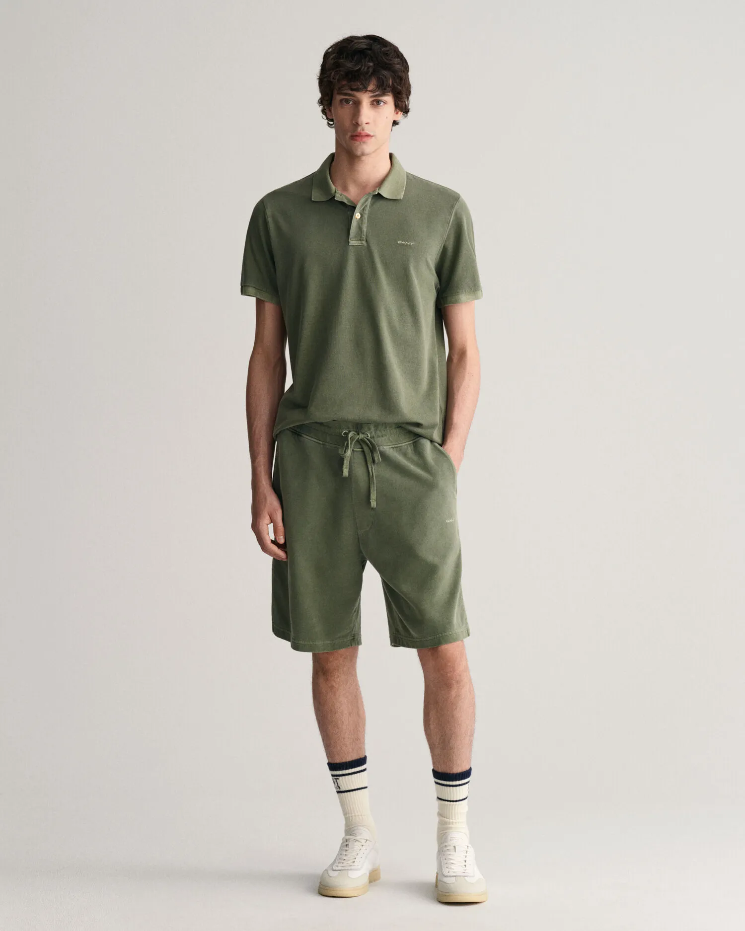 SUNFADED SHORT PANTS