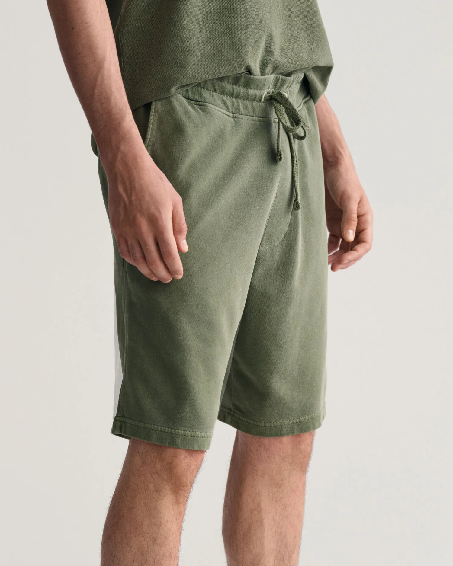 SUNFADED SHORT PANTS