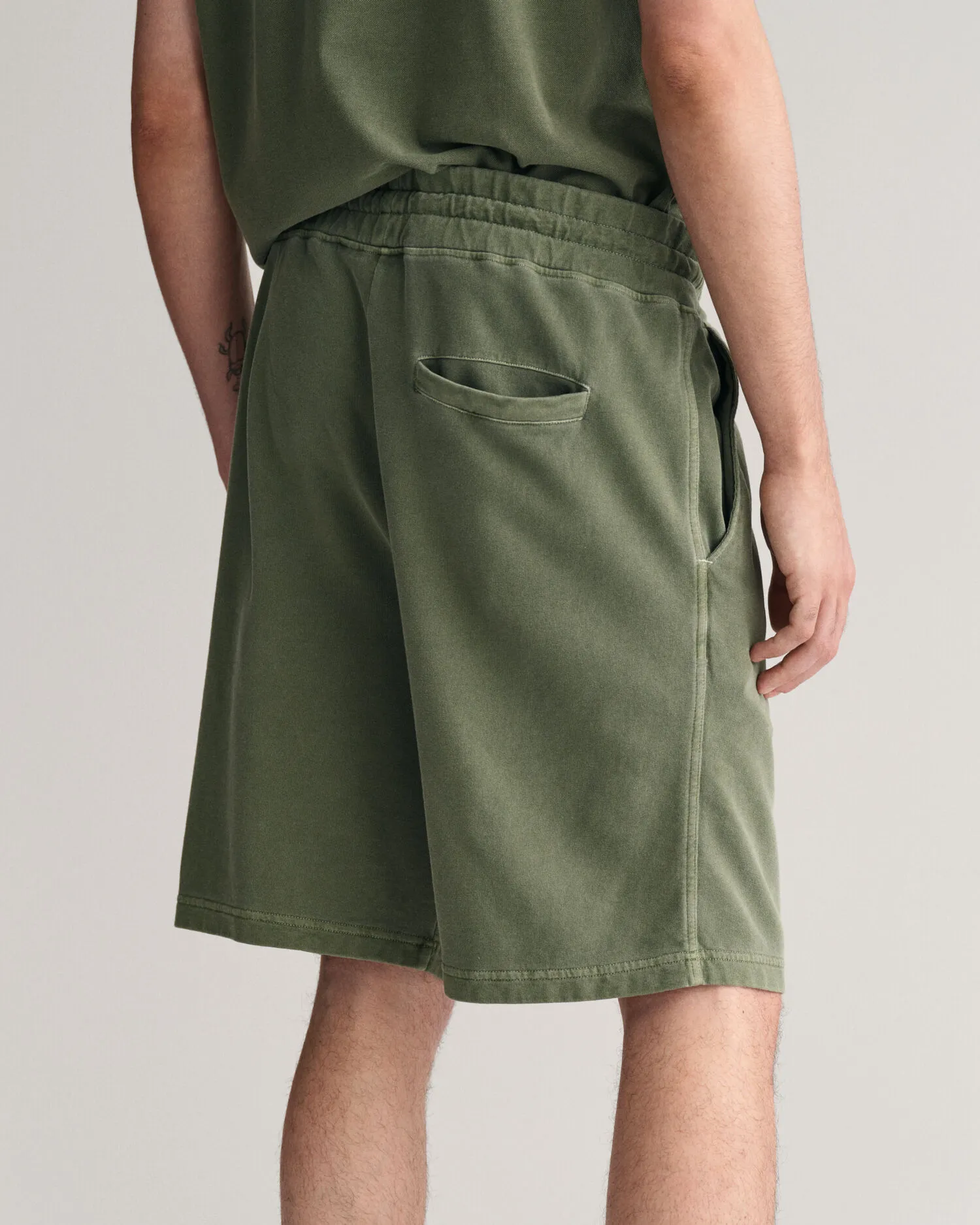 SUNFADED SHORT PANTS