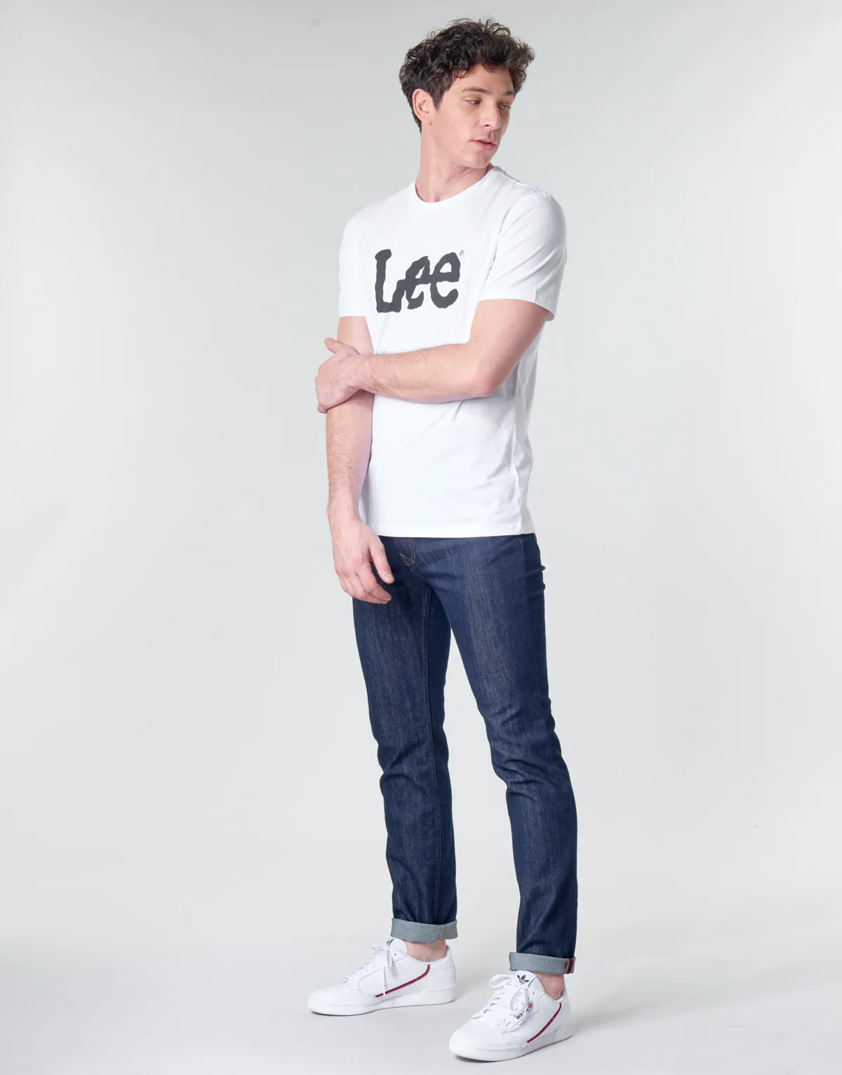TSHIRT WITH LOGO