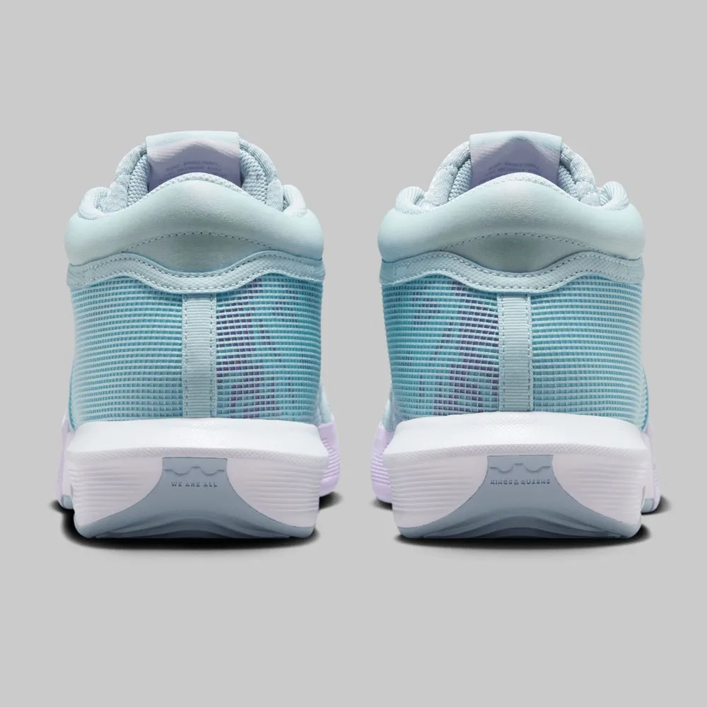 Nike LeBron Witness 8 Men's Tennis Shoes
