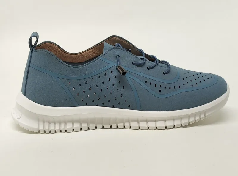 Tiziana 9456 vegan leather navy sneakers.