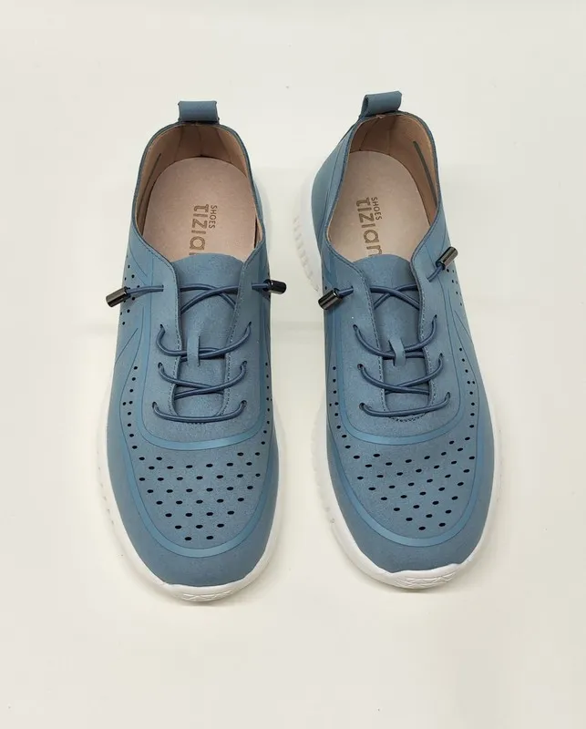 Tiziana 9456 vegan leather navy sneakers.