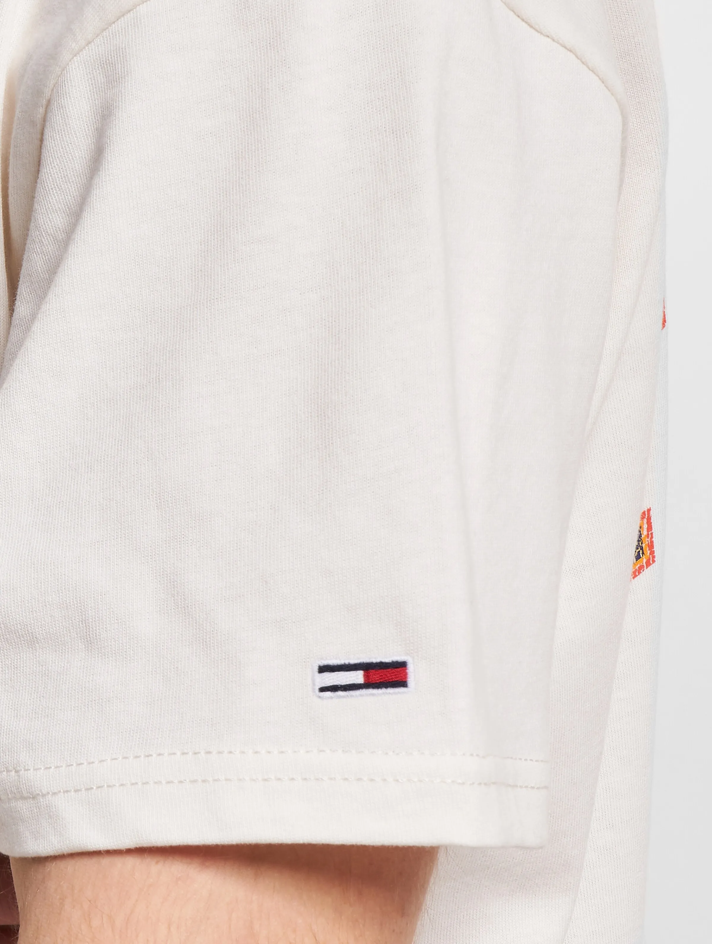TOMMY JEANS VINTAGE FLAME RELAXED TSHIRTS
