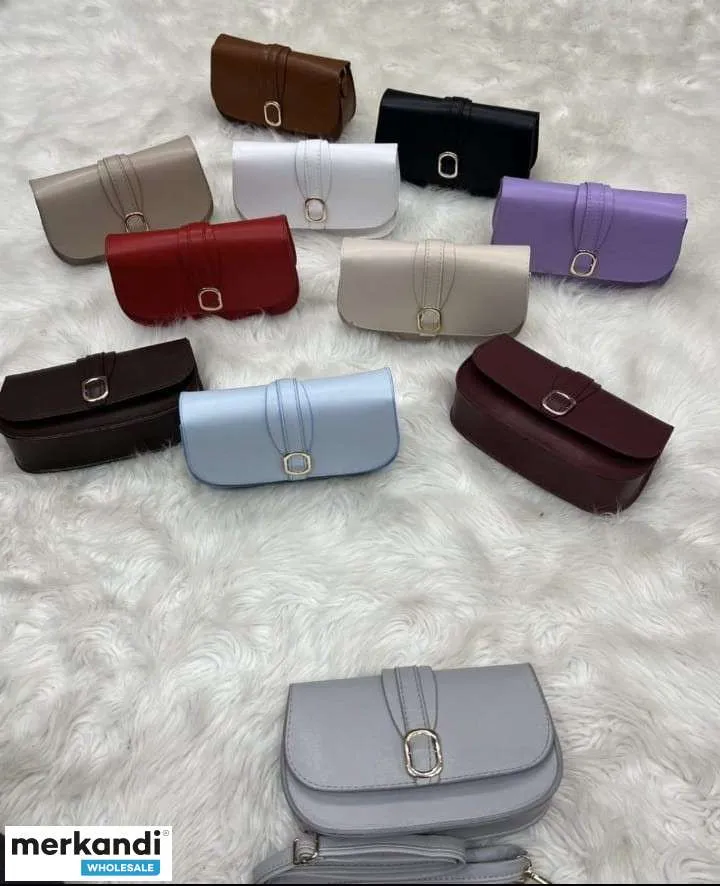 Turkish women's handbags for wholesale at unbeatable prices.