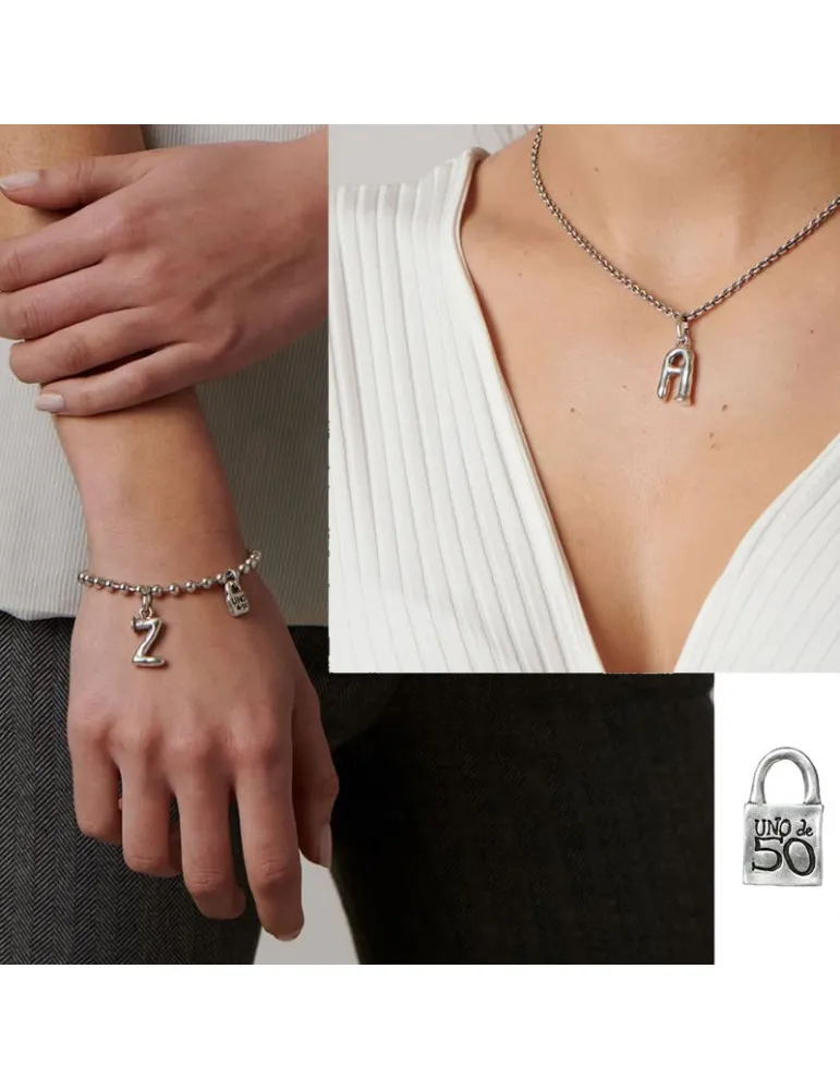 Uno de 50 Small Letter Silver Charms
