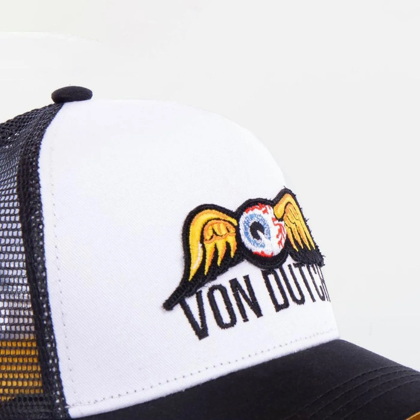 Von Dutch Black Eypat1