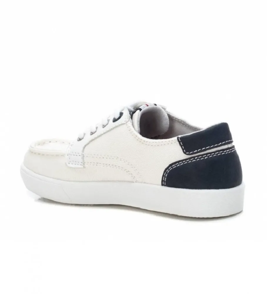 White 057952 shoes.