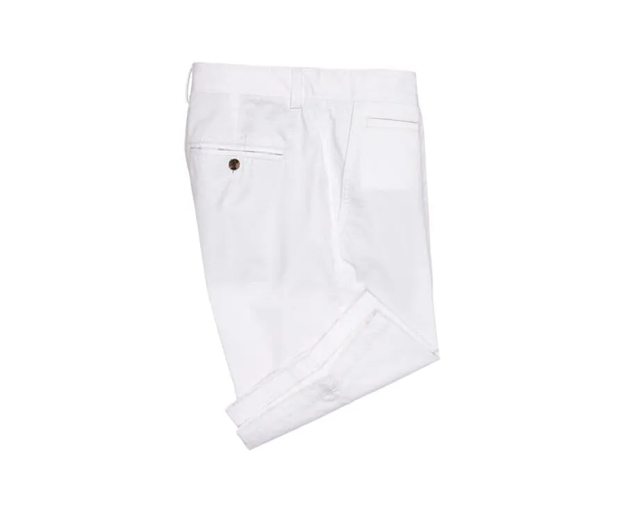 WHITE SHORTS  BARRY