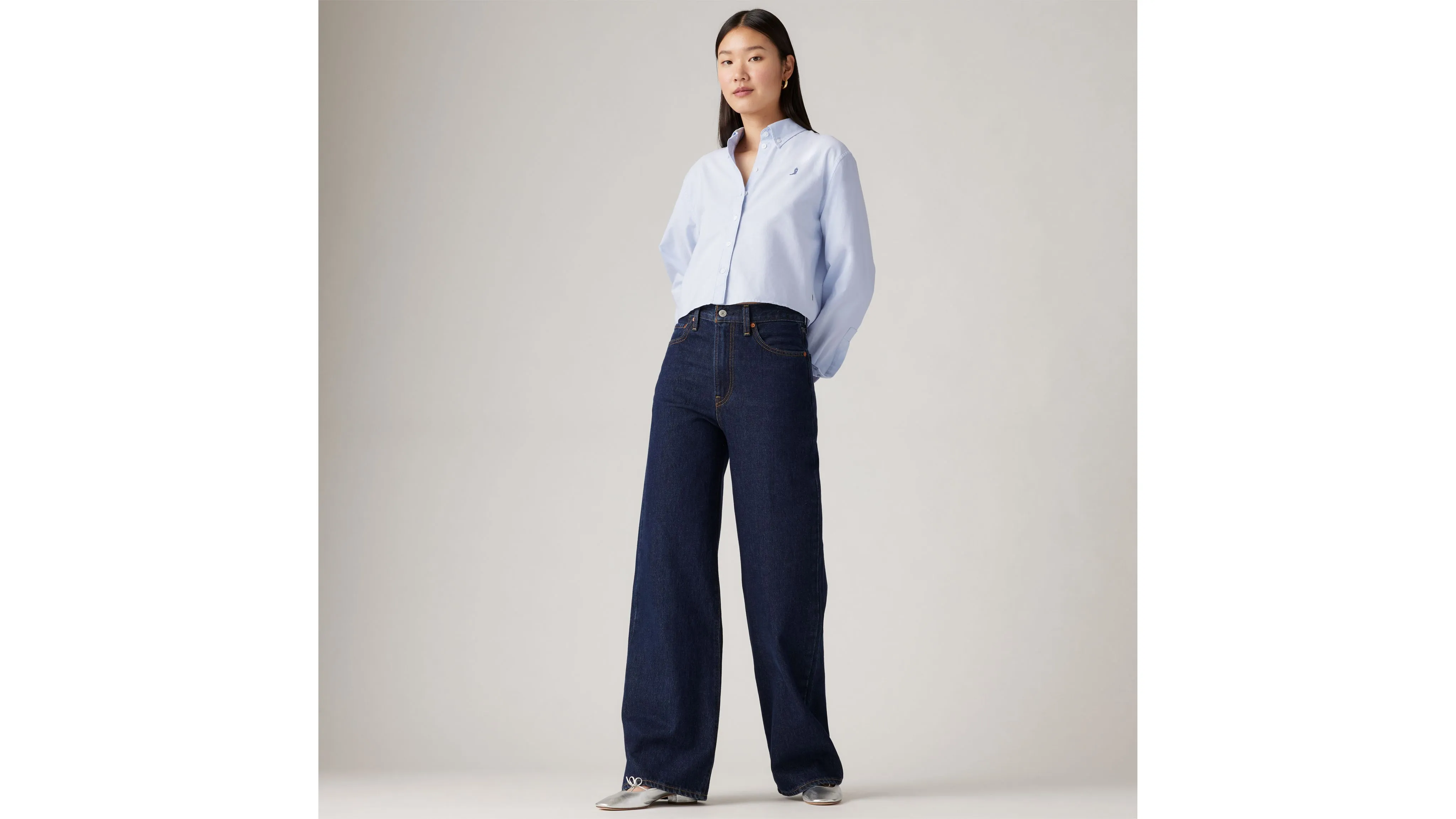 Wide Leg Jeans for Ribcage