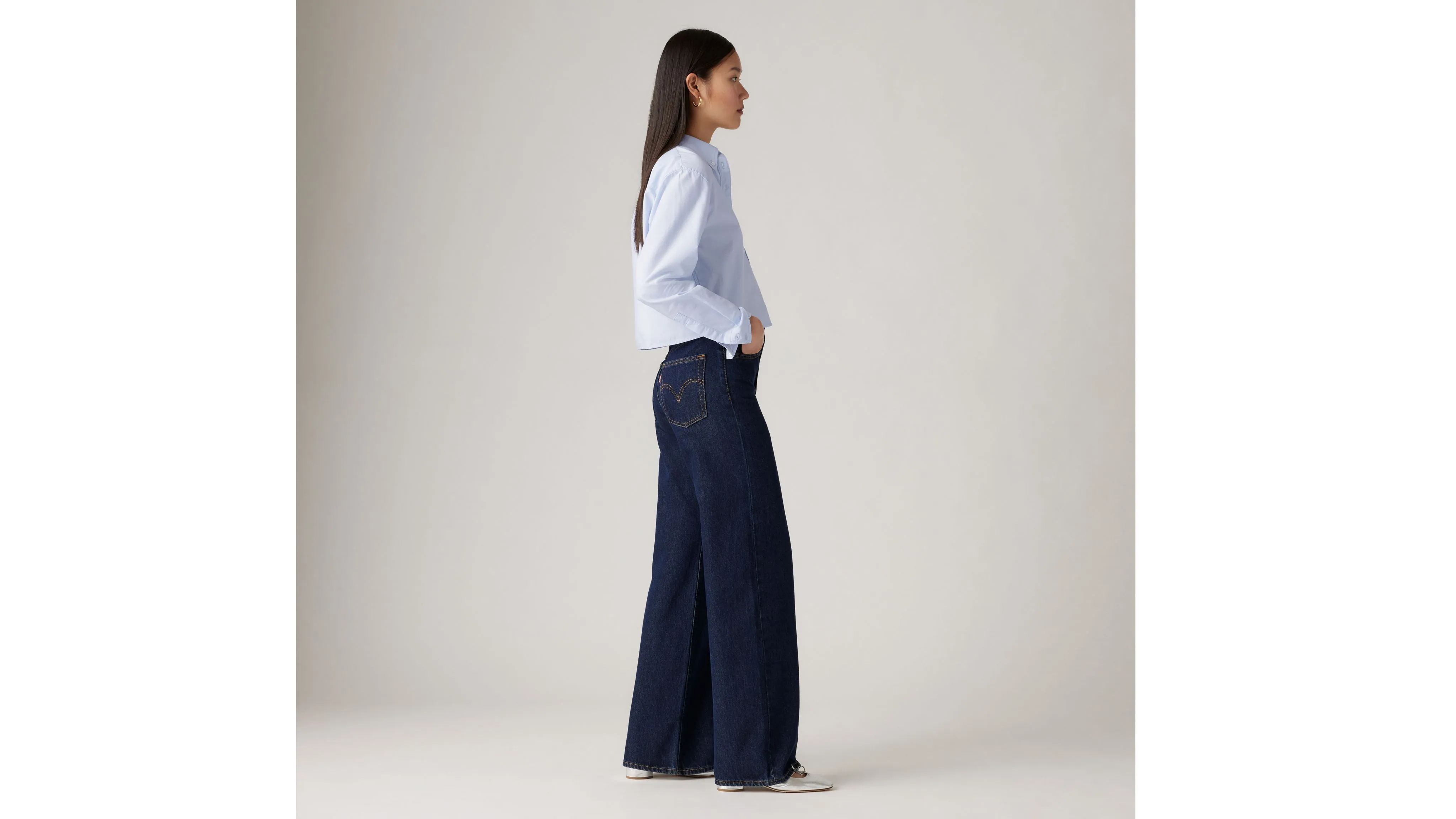 Wide Leg Jeans for Ribcage