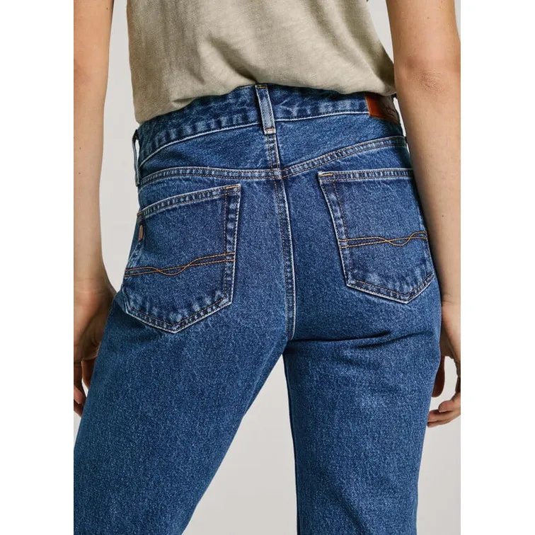 Women's Pepe Jeans Mary jeans, straight fit and medium rise.