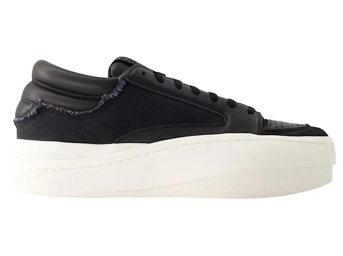 Y3 ZAPATILLAS BAJAS CENTENNIAL  Y3  CUERO  NEGRO 