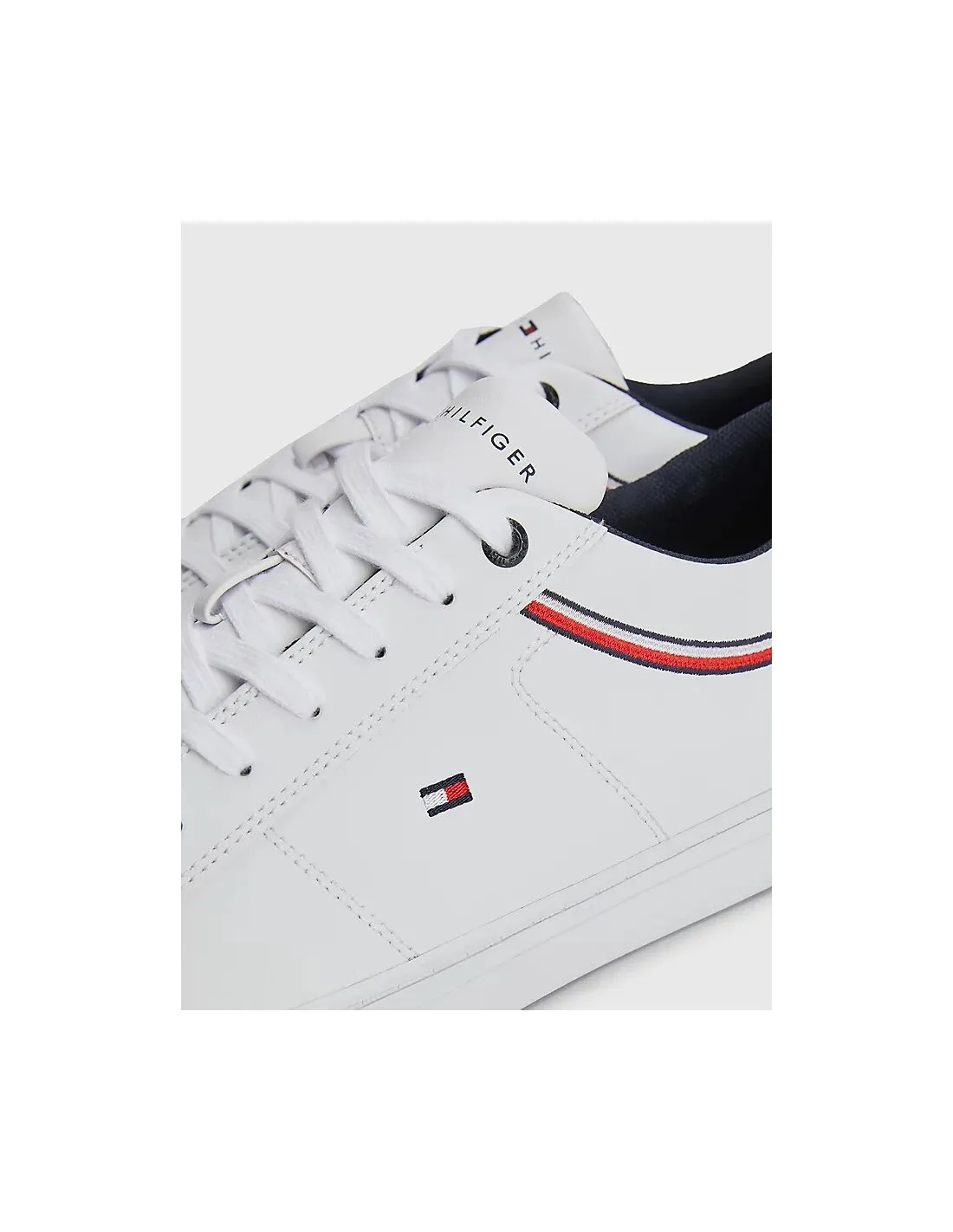 Tommy Hilfiger Authentic Leather Essential Detail Sneakers