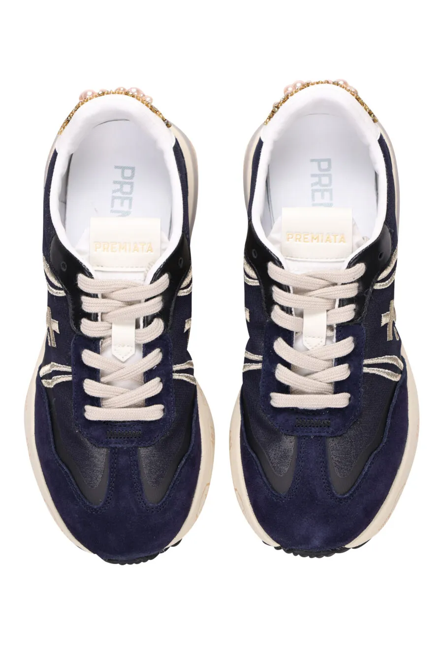 Black Sneakers Grey Detail Cassie 7000